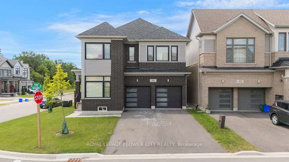 44 Weylie Street, Hamilton, ON L0R 1W0