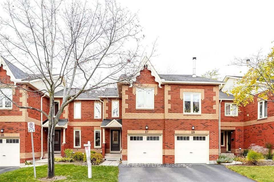 2006 Glenada Crescent #17, Oakville, ON L6H 5R9