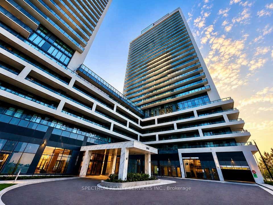 8960 Jane Street #427, Vaughan, ON L4K 2M9
