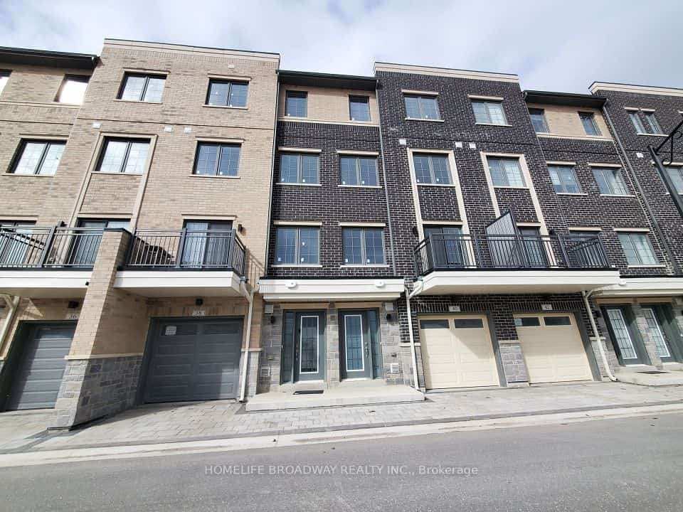 40 Clippers Crescent, Whitchurch-Stouffville, ON L4A 4X7