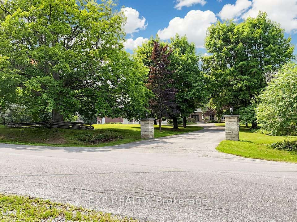 18 Mccowan Lane, Whitchurch-Stouffville, ON L4A 4C1
