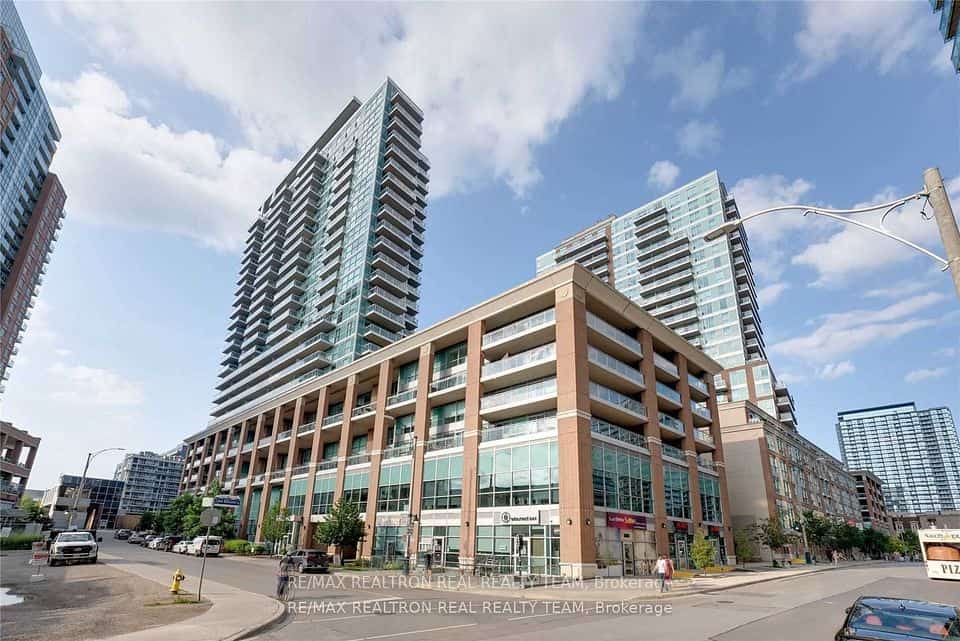 100 Western Battery Road #2101, Toronto, ON M6K 3S2