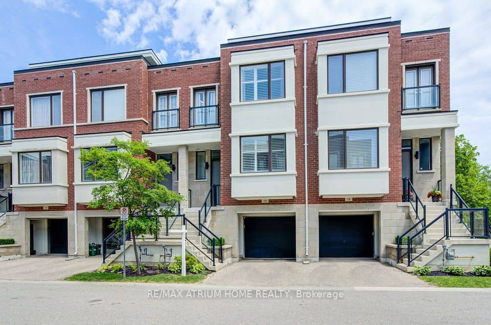 20 Genuine Lane W, Richmond Hill