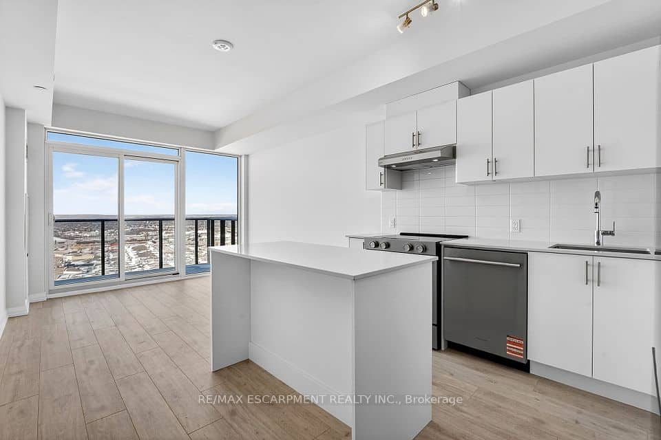 27 Korda Gate, Vaughan