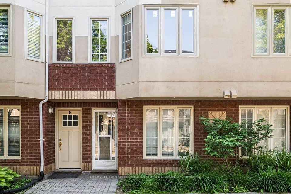 266 Limeridge Road E, Hamilton