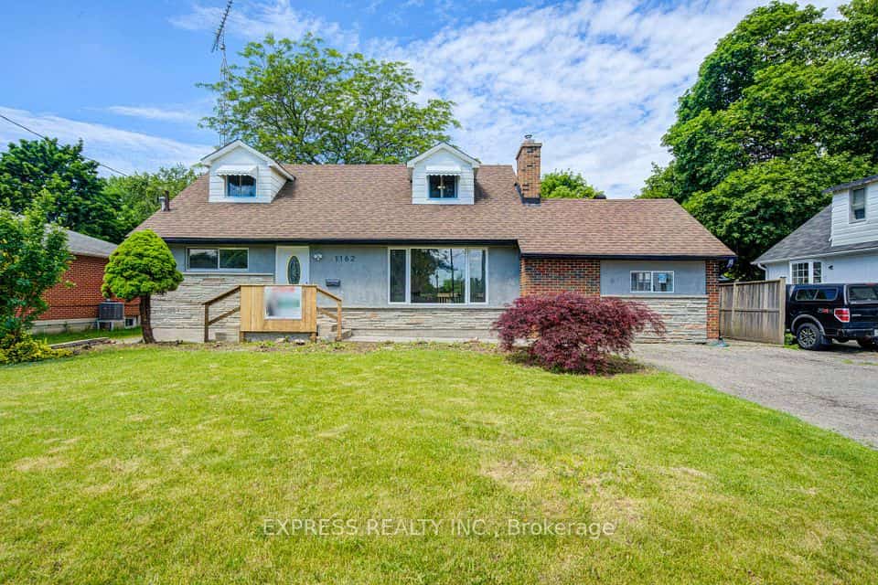 1162 Somerville Street N, Oshawa, ON L1G 4K5