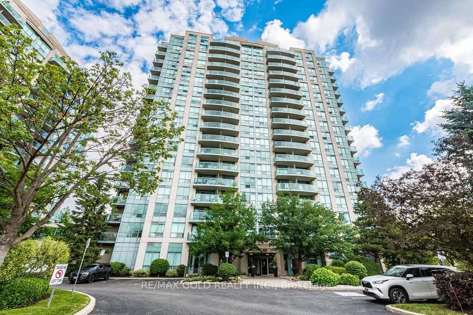 2545 Erin Centre Boulevard #701, Mississauga, ON L5M 6Z9