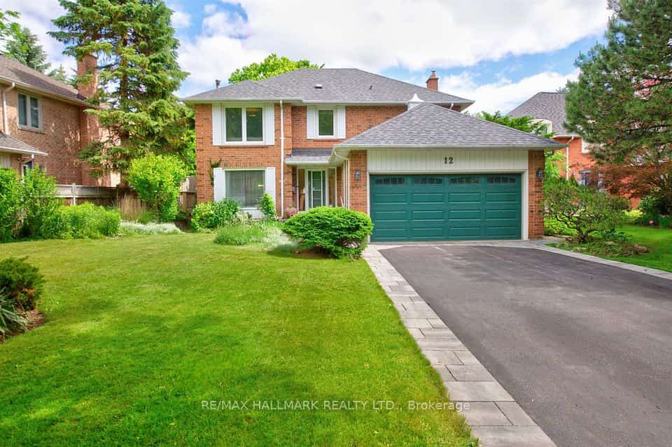 12 Karen Ann Crescent, Toronto, ON M1G 1M3