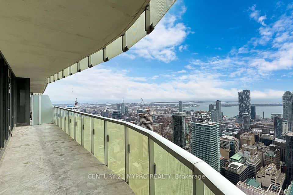 197 Yonge Street #3109, Toronto, ON M5B 1M4