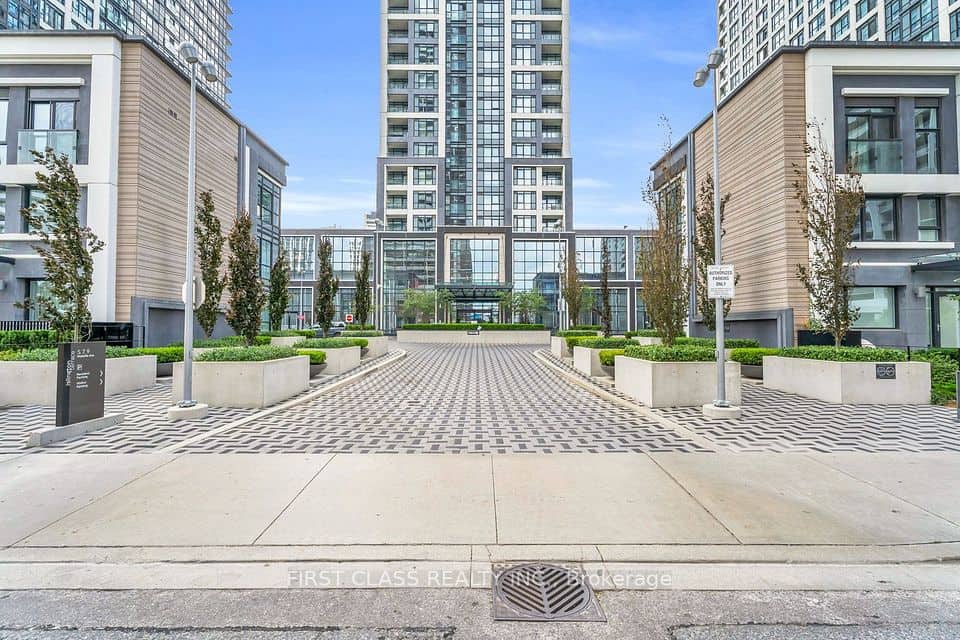 5 Mabelle Avenue, Toronto