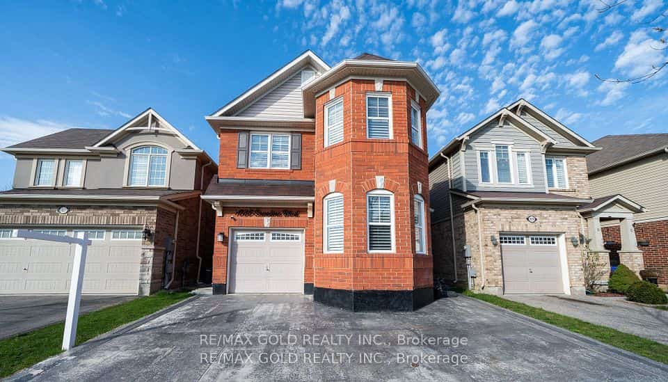 1035 SAVOLINE Boulevard, Milton, ON L9T 8P2