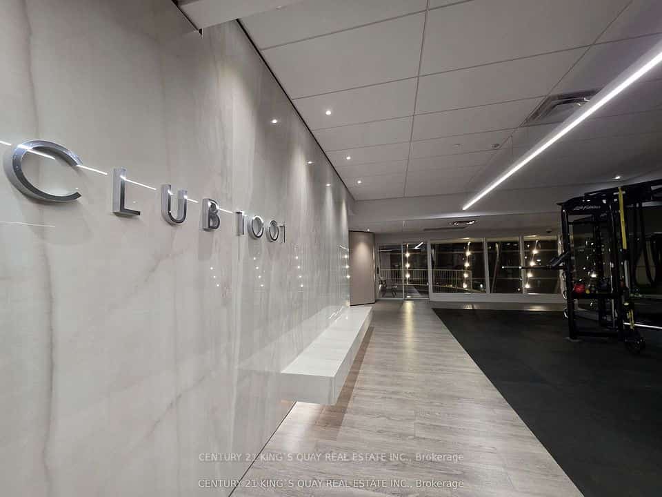 1001 Bay Street #2513, Toronto, ON M5S 3A6