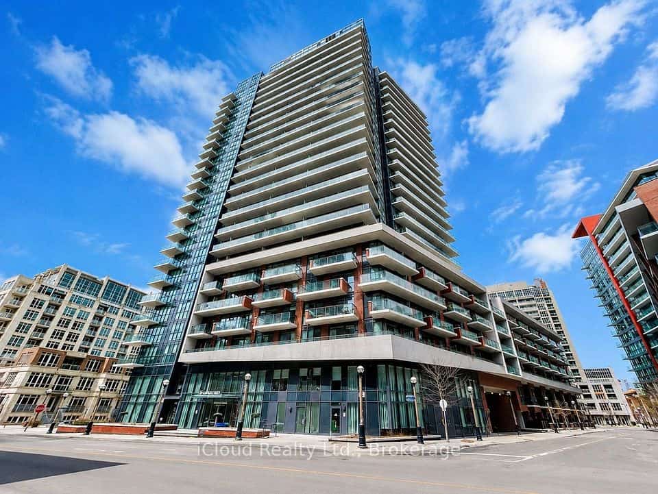 38 Iannuzzi Street #638, Toronto, ON M5V 0S2