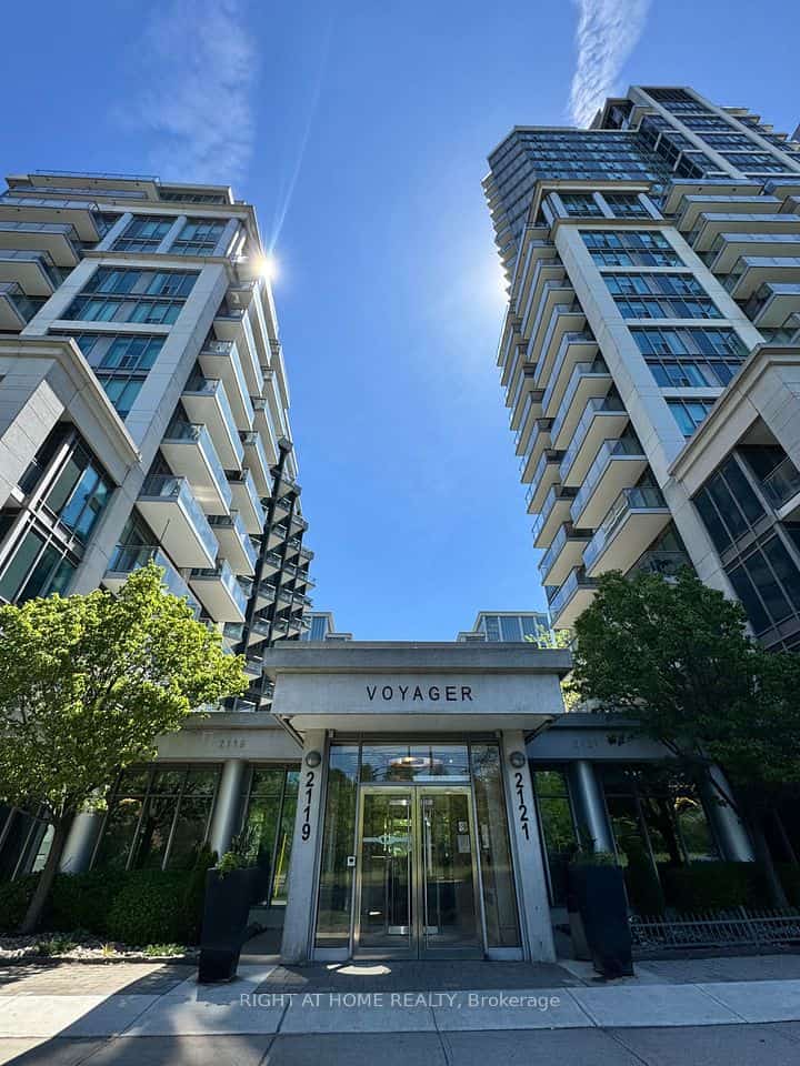 2121 Lake Shore Boulevard W #906, Toronto, ON M8V 1A1
