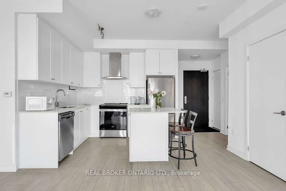 55 Duke Street W #1210, Kitchener, ON N2H 0C9