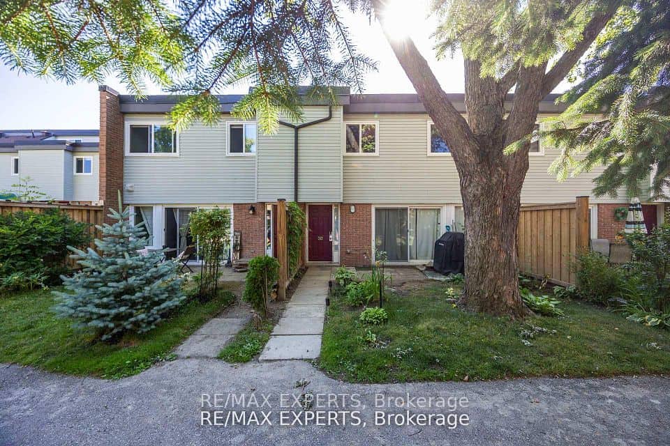 242 Milestone Crescent, Aurora, Aurora