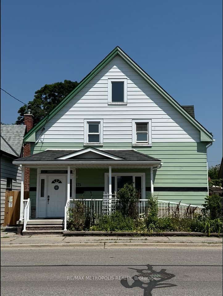 175 Celina Street, Oshawa, ON L1H 4N3