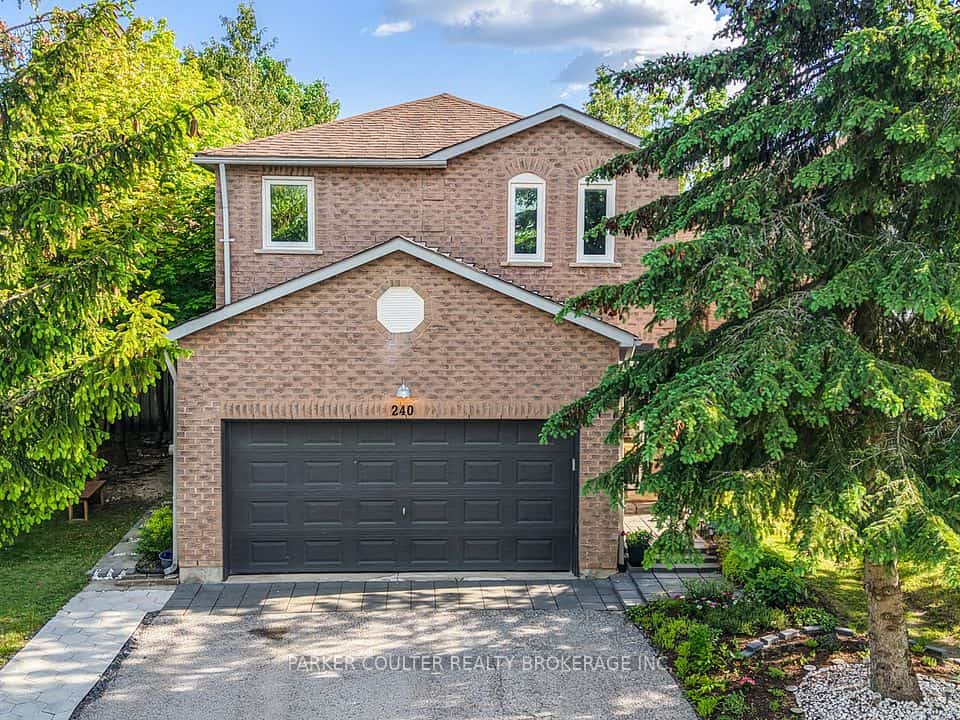 240 Hickling Trail, Barrie, ON L4M 5W5