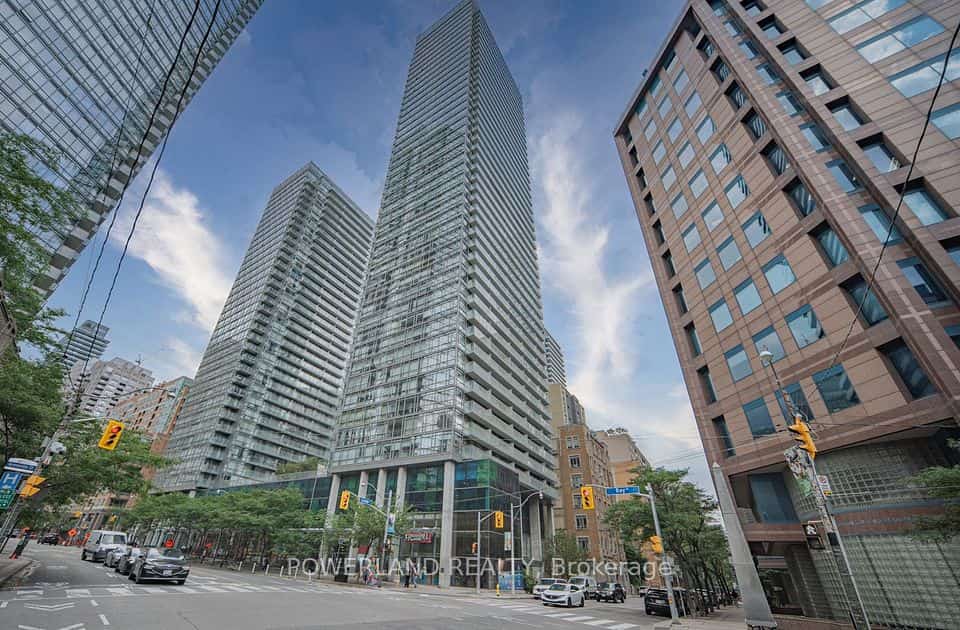 38 Grenville Street #2905, Toronto, ON M4Y 1A5