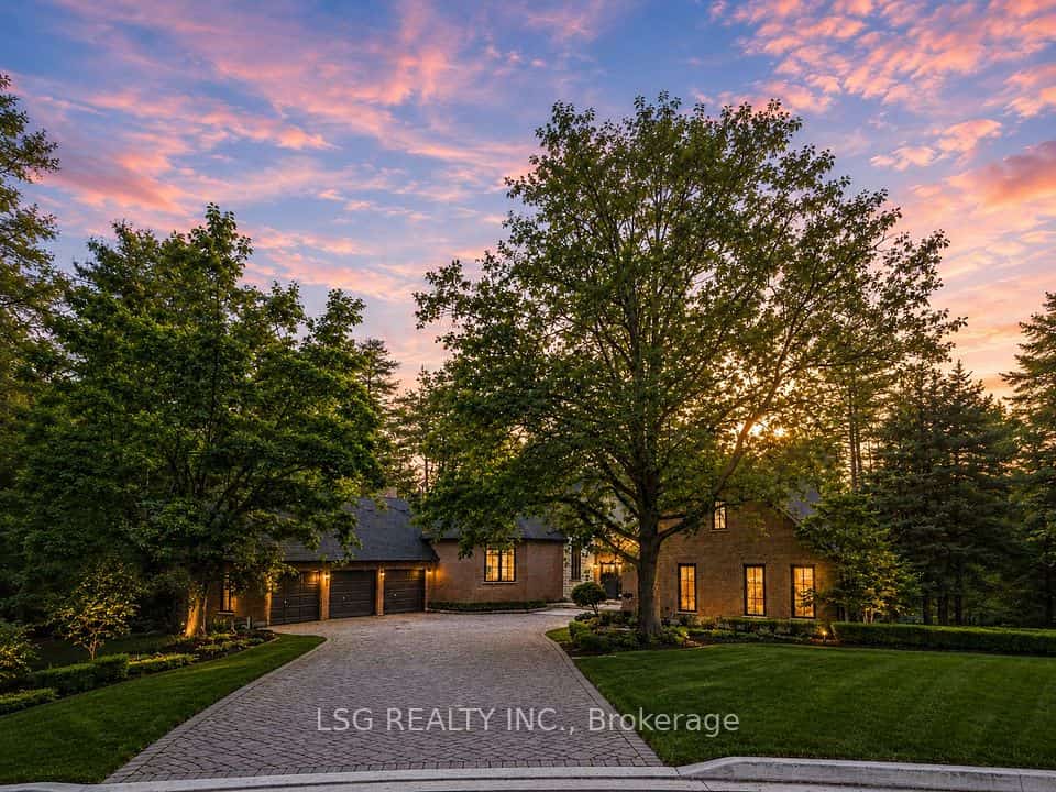 5 Williamson Terrace, Aurora, ON L4G 4X5