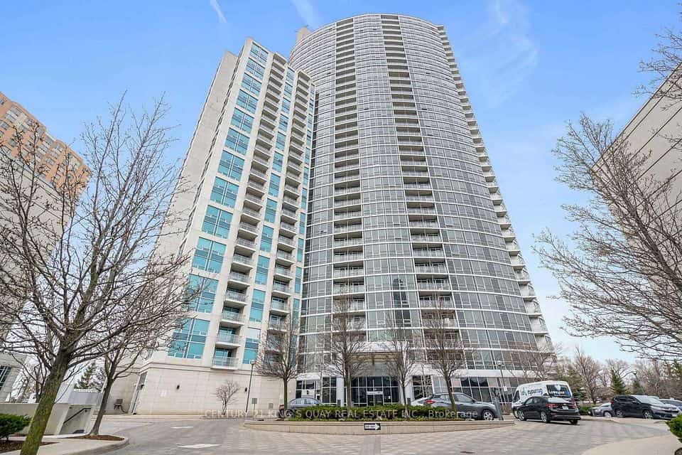 360 at the City Centre, Toronto