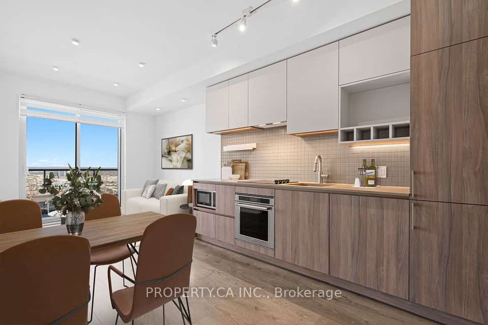 950 Portage Parkway #4915, Vaughan, ON L4K 0J7