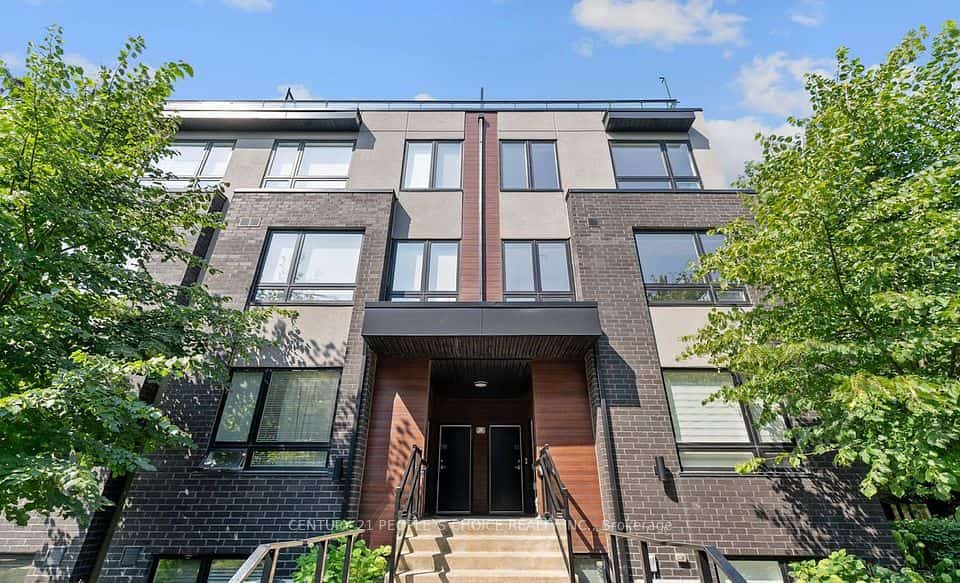1110 Briar Hill Avenue #312, Toronto, ON M6B 1M7