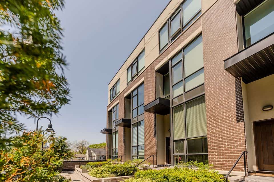 2 Bellefair Avenue #TH5, Toronto, ON M4L 3T8