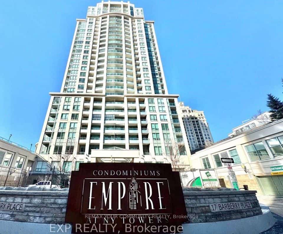 17 Barberry Place #813, Toronto, ON M2K 3E2