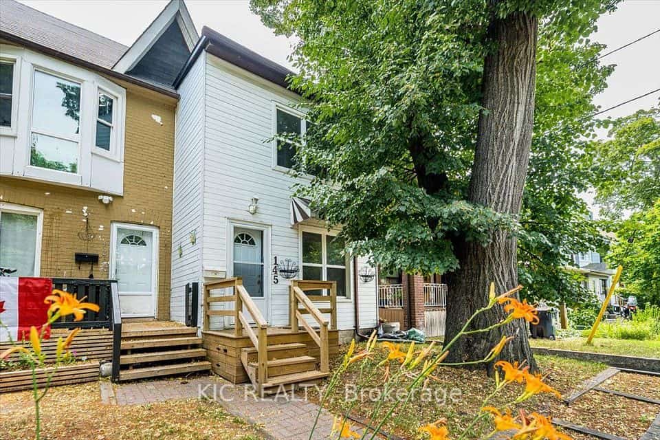 145 Boultbee Avenue, Toronto, ON M4J 1B2