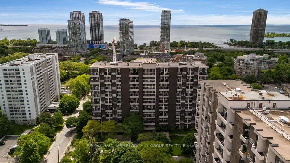 The Southport, Toronto