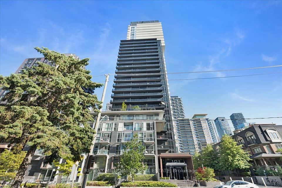 101 Erskine Avenue #1105, Toronto, ON M4P 0C5