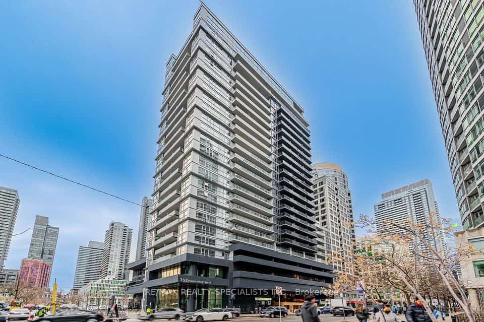 352 Front Street #1007, Toronto, ON M5V 1B5