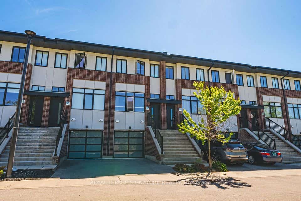 57 Markle Crescent, Hamilton, ON L9G 0H4
