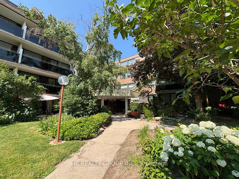 10 Sunrise Avenue, Toronto