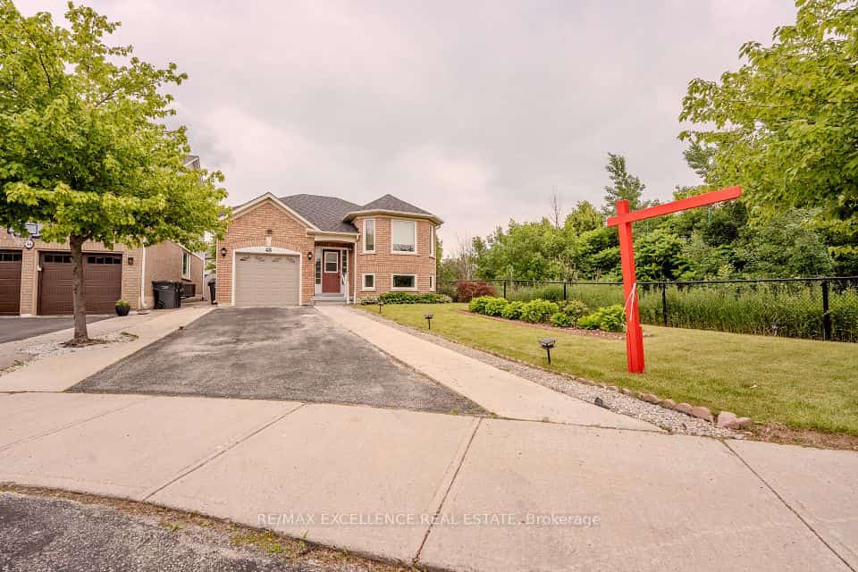 48 Ridgemore Crescent, Brampton, ON L7A 2L4