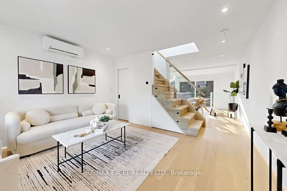 227 Donlands Avenue, Toronto, ON M4J 3P9