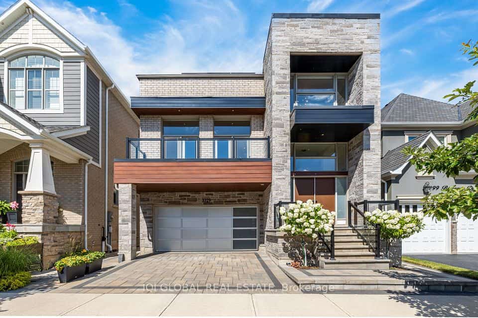 3329 Merion Gardens, Oakville, ON L6M 5K9