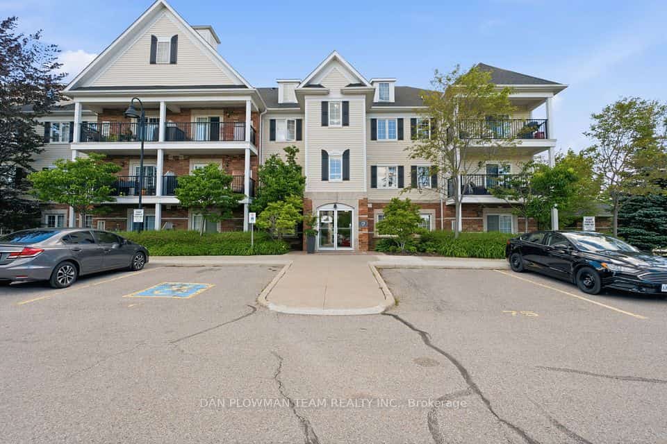 The Marina Village, Clarington