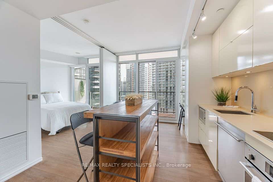Tableau Condominiums, Toronto