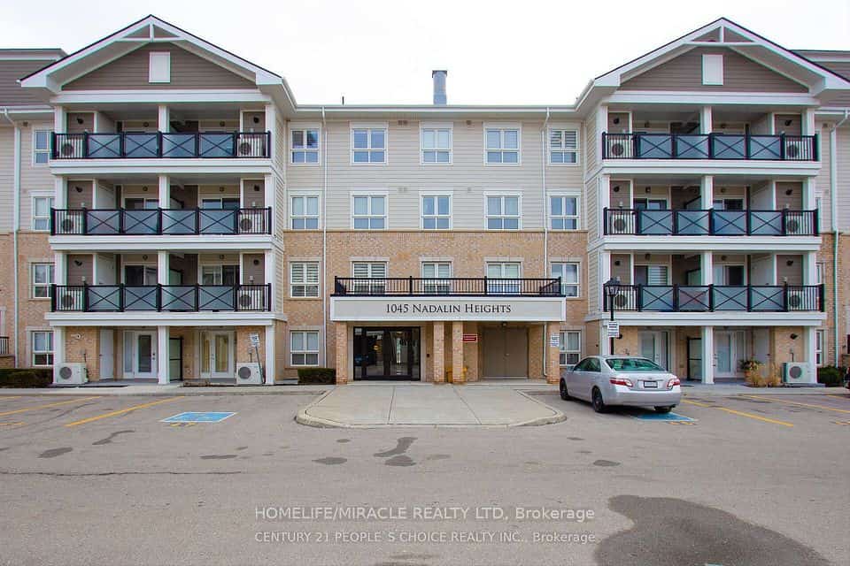 1045 Nadalin Heights #211, Milton, ON L9T 8R5