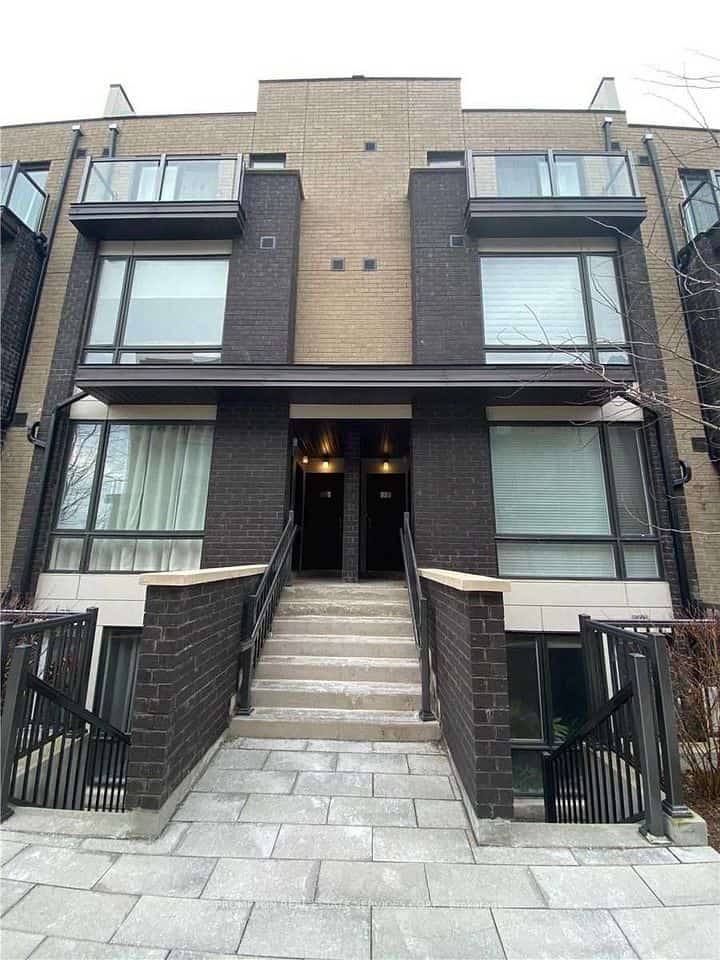 28 Fieldway Road #59, Toronto, ON M8Z 0E3
