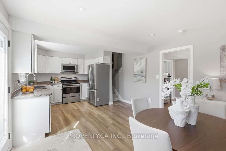 96 Ardagh Road, Barrie, ON L4N 9B7