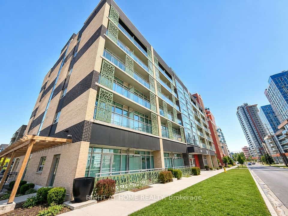 Sage Platinum, Waterloo