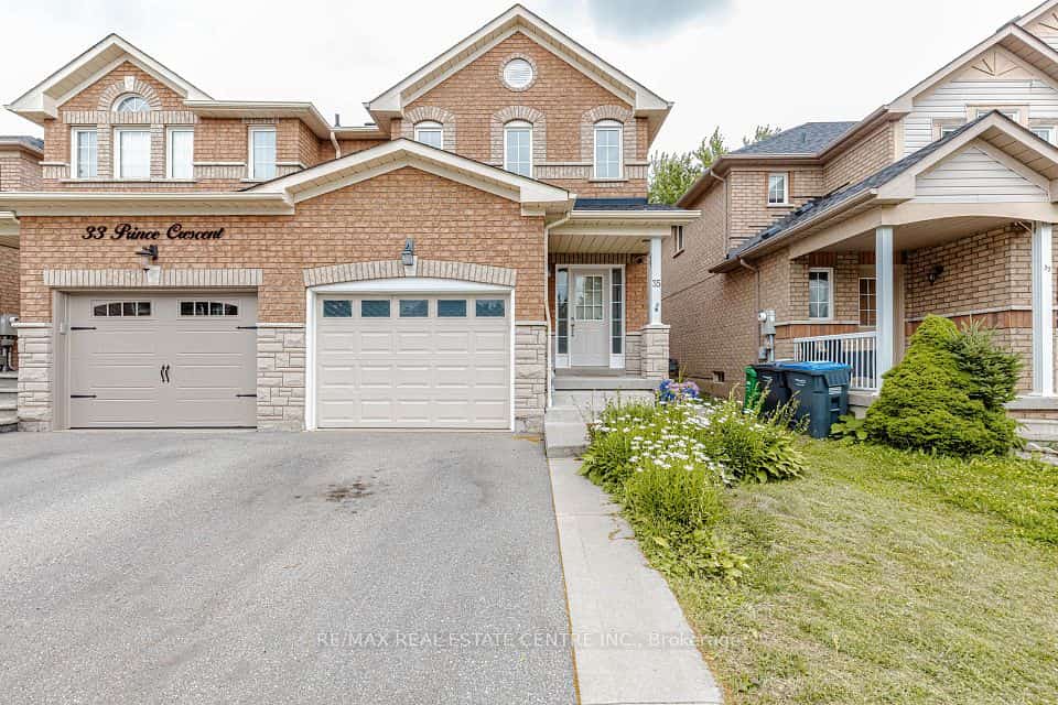 35 Prince Crescent, Brampton, ON L7A 2C8