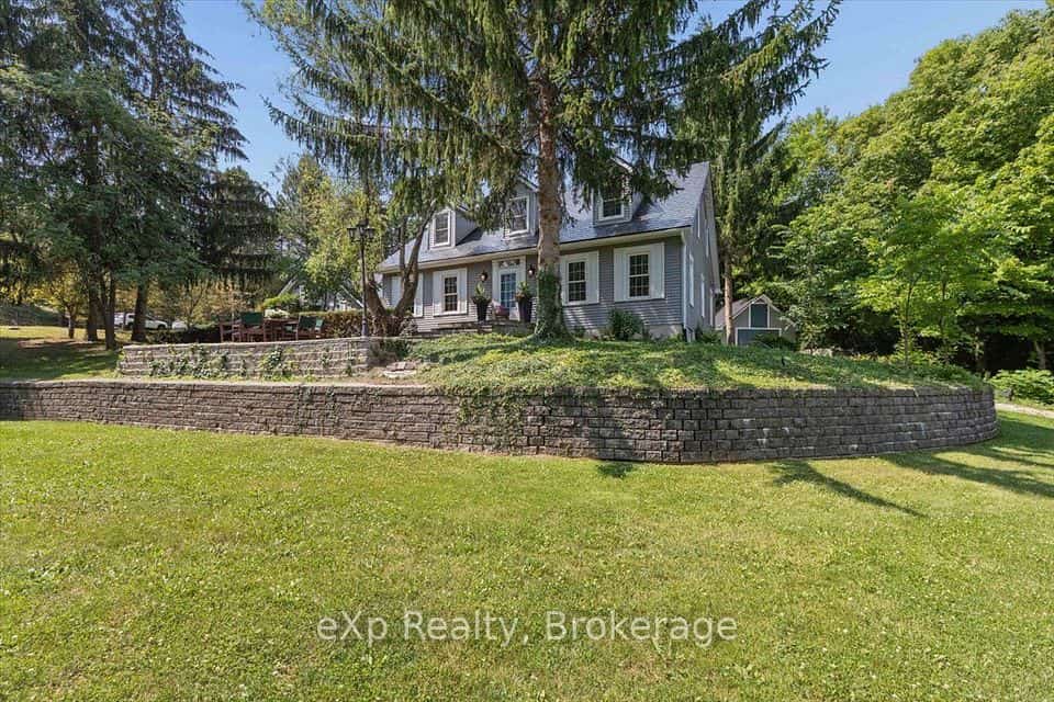 2039 Blacklock Street, Milton, ON L0P 1B0