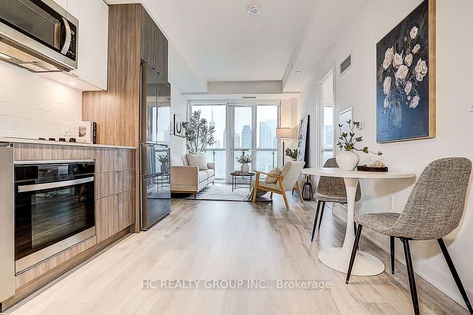 135 Lower Sherbourne Street W #2830, Toronto, ON M5A 1Y4