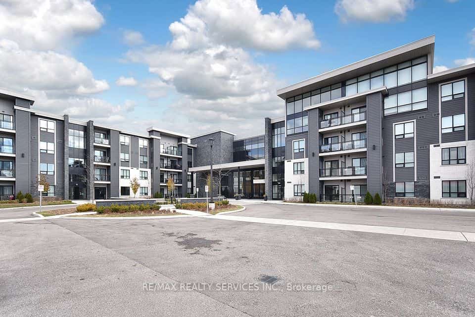 3170 Erin Mills Parkway #133, Mississauga, ON L5L 0B6