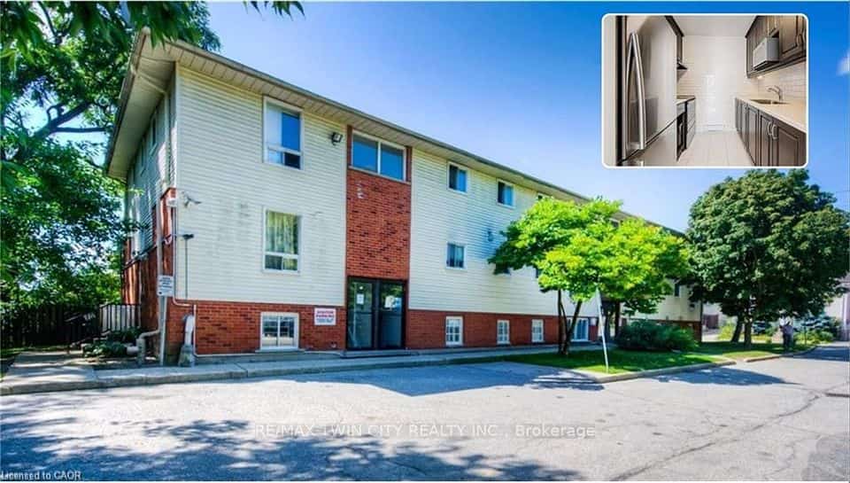119 CEDAR Street S #15, Kitchener, ON N2G 3L6