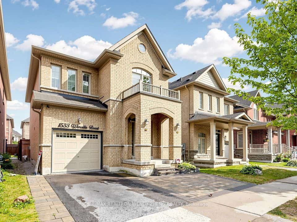 1533 Winville Road, Pickering, ON L1X 0B8